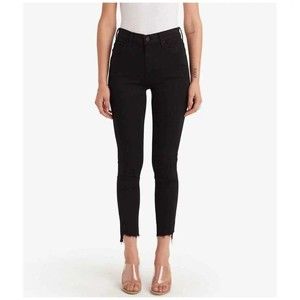 MOTHER The Stunner Ankle Step Fray in Not Guilty Wash Size 27 Black Raw Hem